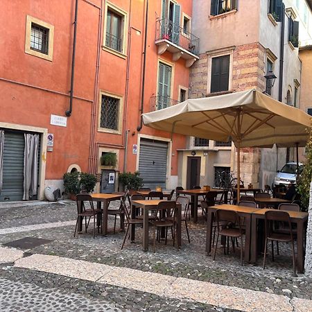 AD Verona flat Exterior foto